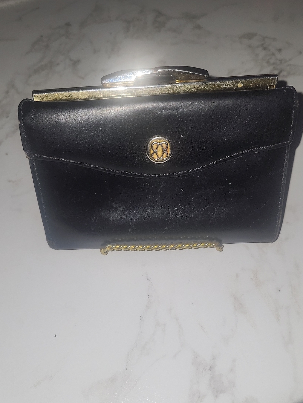 Vintage Bosca black leather women's Kisslock Wallet